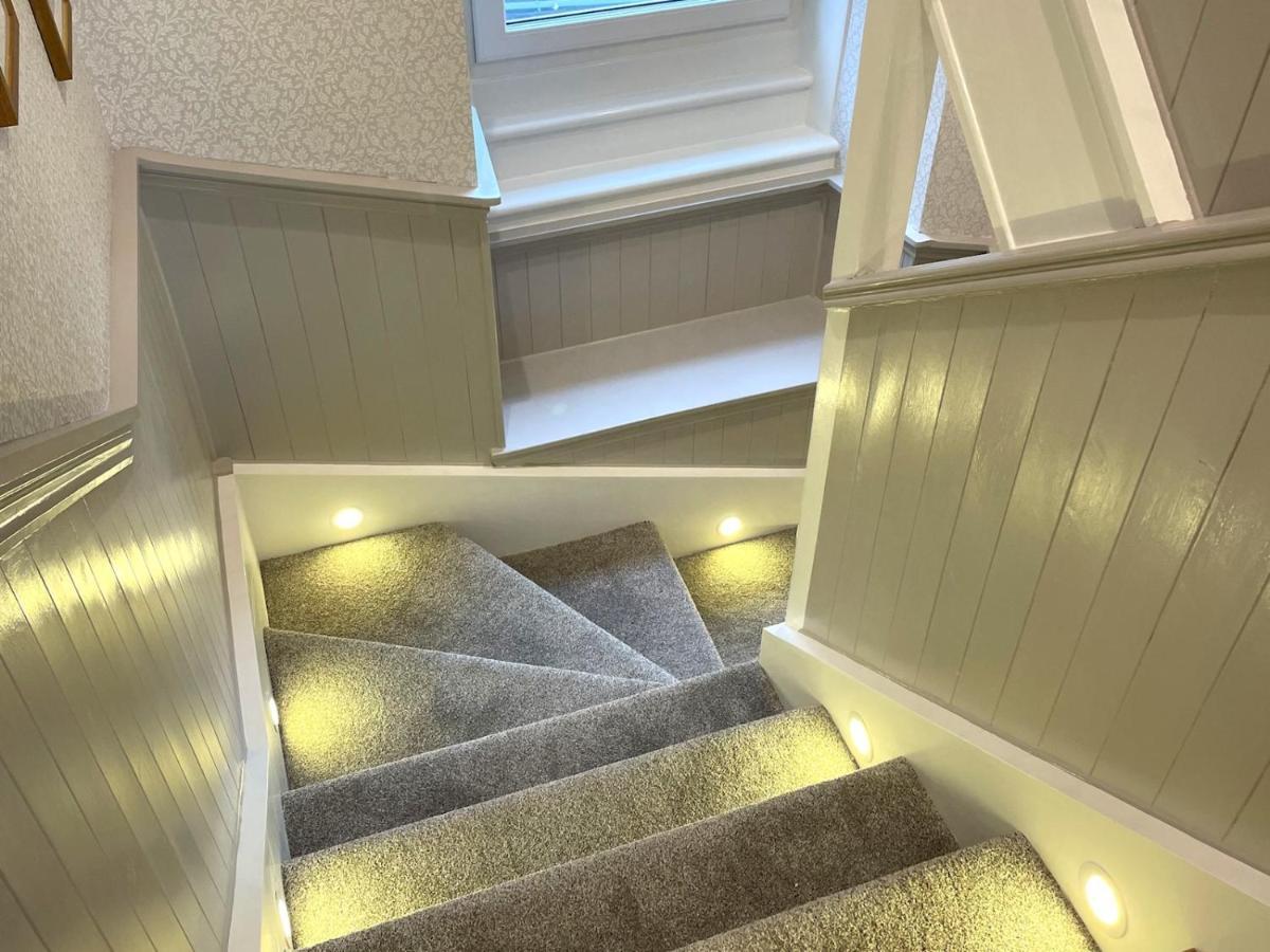 Pass The Keys Beautifully Presented 3Br Luxury Apartment Kirkcudbright Exterior photo